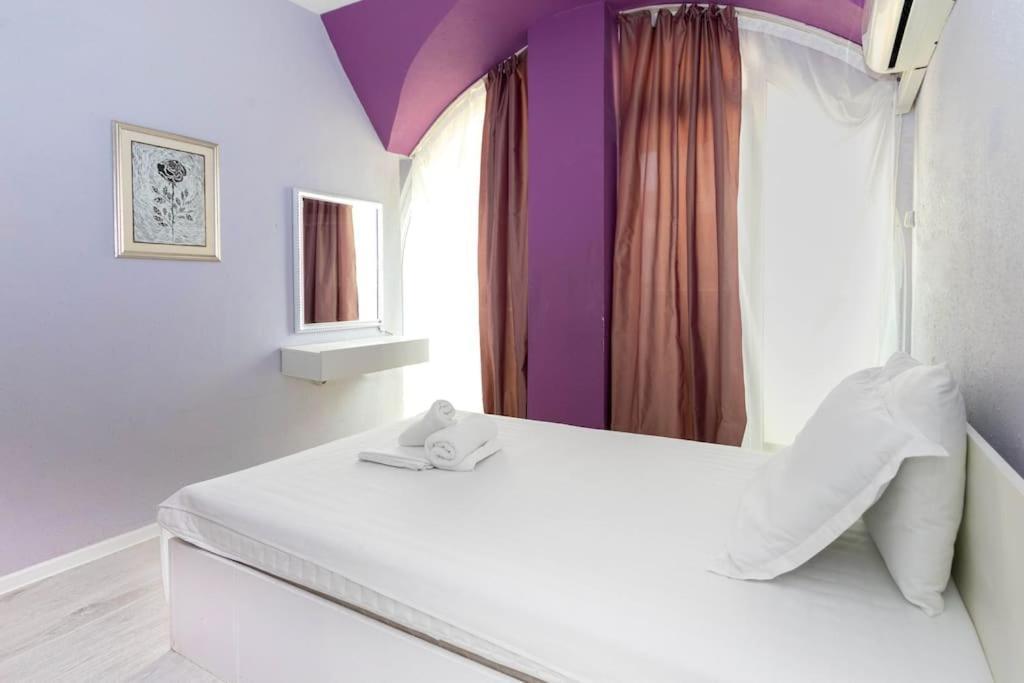 Sunny 2-Bedroom Maisonette Varna & Parking Exterior foto